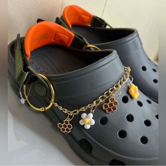 Croc Charm Chains Gold Honeycomb/Flowers Handmade - Picture 2 of 2